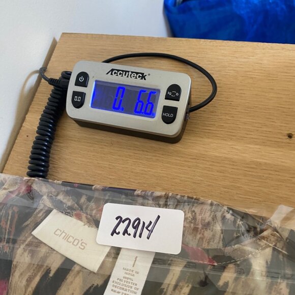 Chicos Top Womens 1 US Medium Brown Multi Ikat Embellished 3/4 Sleeves Blouse - Picture 9 of 9